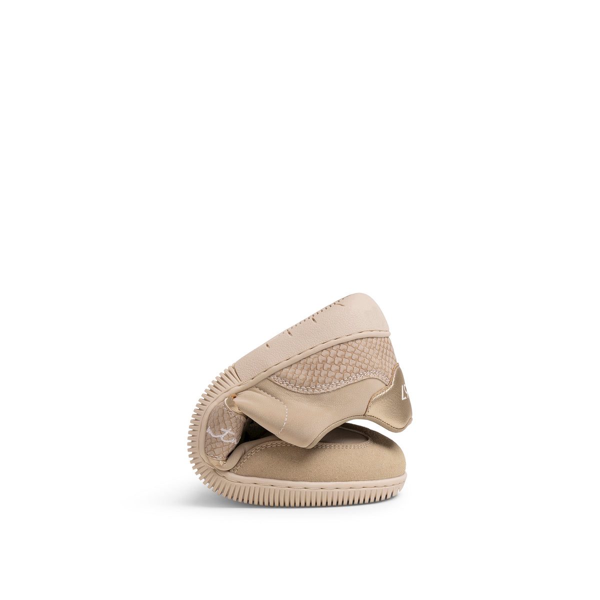 Deportiva Aria Gold - MUSTANG FREE
