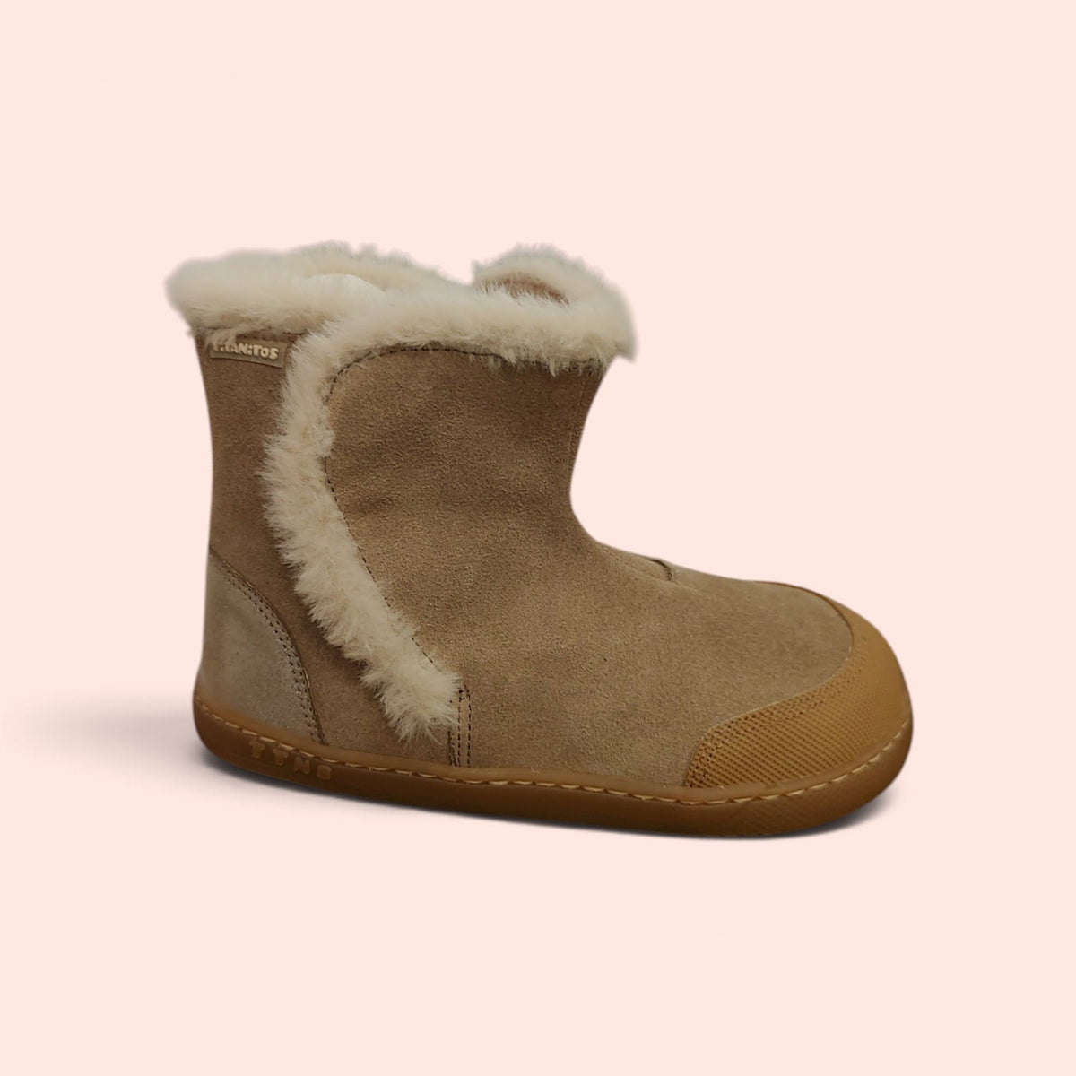 Bota Betara - TITANITOS